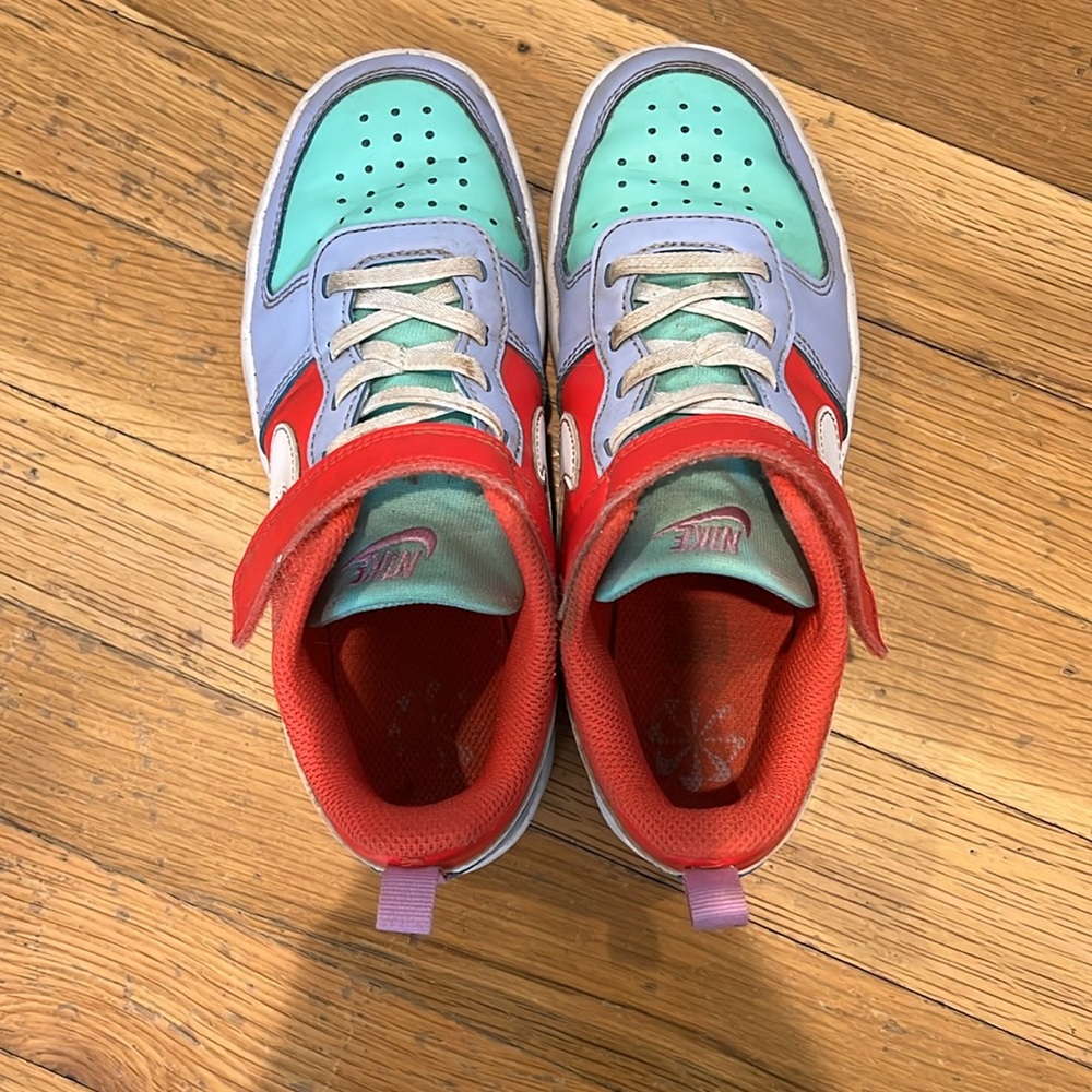Nike Kids' Red and Light Blue Sneakers - Picture 5 of 8